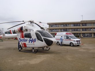 ドクターヘリ　出動の流れ１