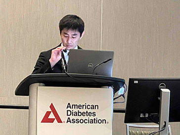 仲先生発表の様子